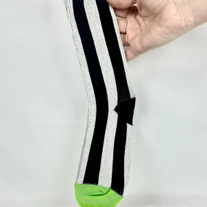 Calcetines Mujer Rayas Blanco y Negro Puntera Verde